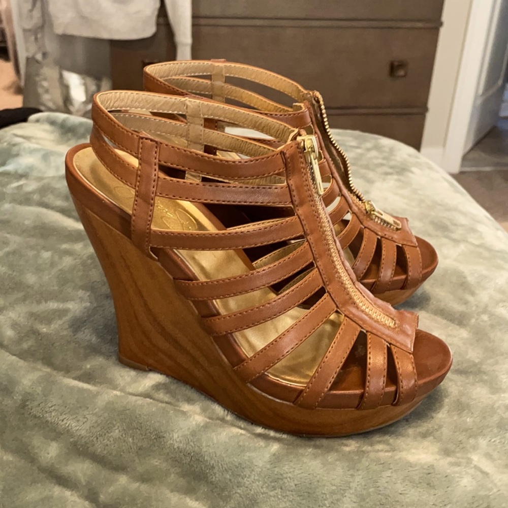 Jessica Simpson Wedges